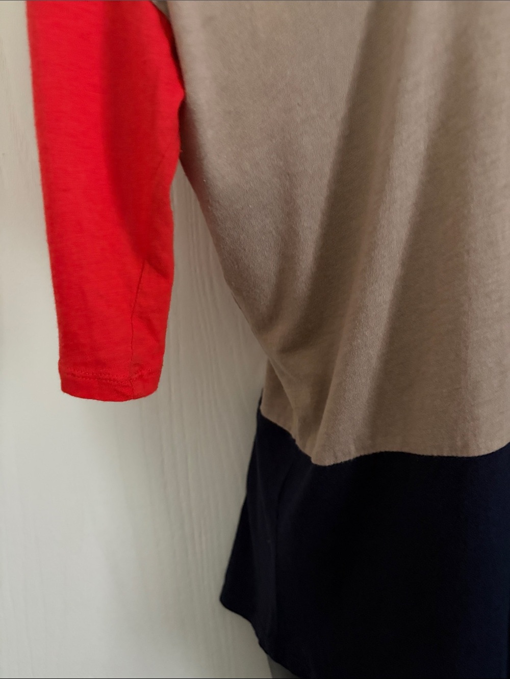 Express Colorblock Tee - Picture 4 of 8